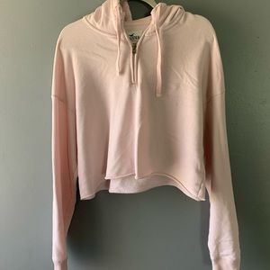 Cropped Sweatshirt!